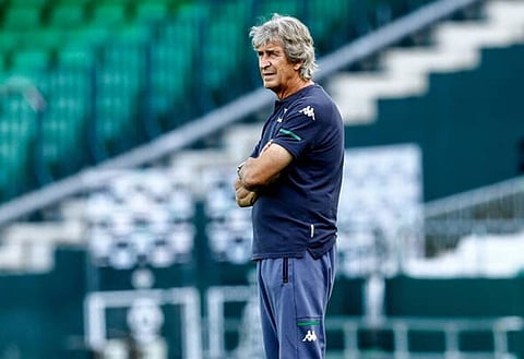 Everton-linked Pellegrini suggests he's staying at Real Betis