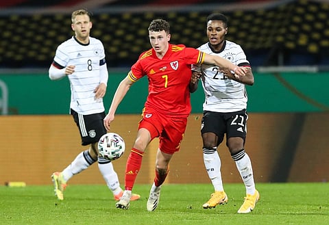 Everton set to sell Nathan Broadhead permanently in January transfer window