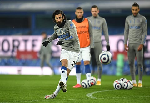 Andre Gomes on his way to join Everton squad on US pre-season