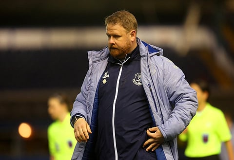 Everton Women expert pays tribute to caretaker boss Chris Roberts for rescue act