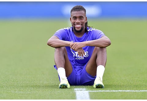 Sky Sports pundit wowed as Everton 'best player' Alex Iwobi proves fans wrong amid contract news