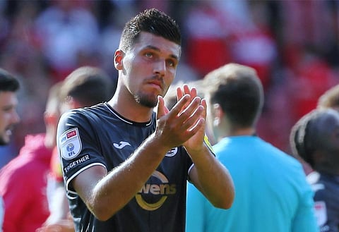 Everton want to sign Joel Piroe with limited budget, Swansea City open to sale