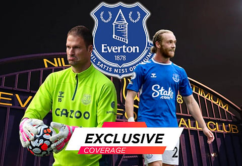 Everton 'bloated' as Sky Sports pundit reacts to Tom Davies, Asmir Begovic and Lewis Gibson contract snub exits