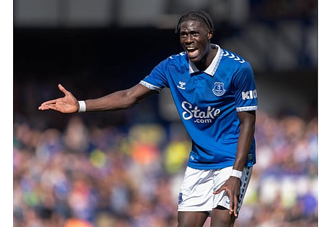 Everton midfielder Amadou Onana may have upset dressing room - BBC pundit