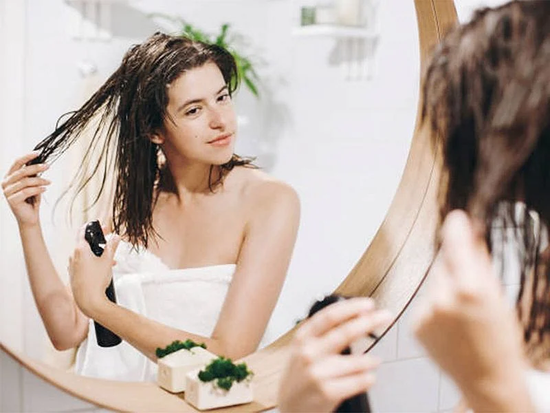 3) Don't use heating iron on wet hair