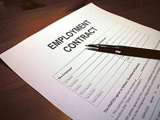 workers may transfer to another company after their employment relationship ends in cases where a contract expires or both parties mutually agree to terminate it. 