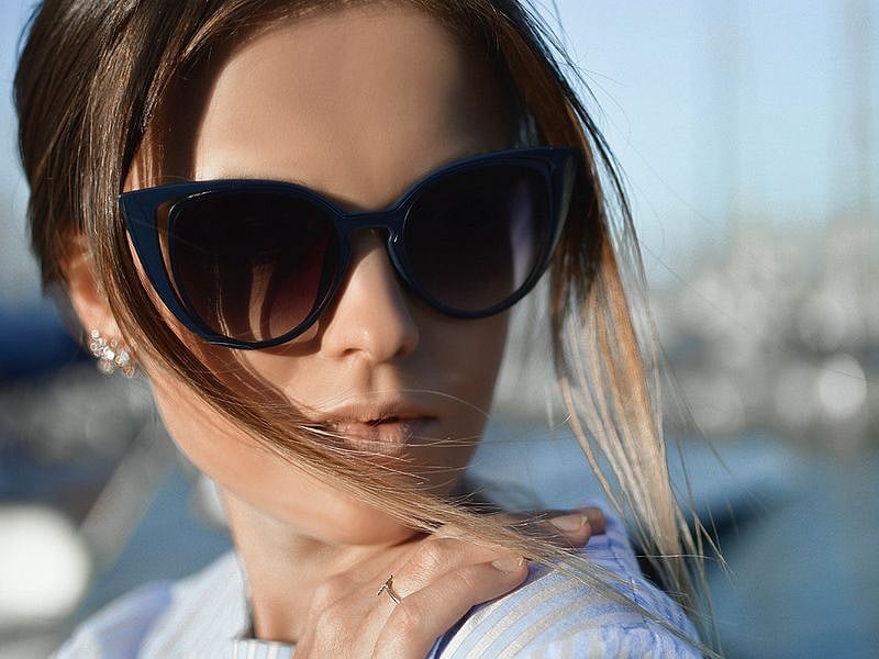 sunglasses
