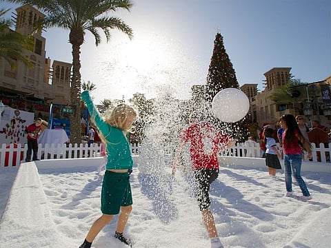 At Madinat Jumeirah Christmas Market step into a 1,750 square meter festive souk that feels straight out of a holiday movie. 