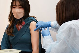 Covid-19 new cases: By the numbers, good news, bad news 
