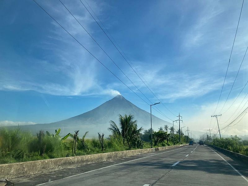 Philippines: Mayon Volcano alert level raised