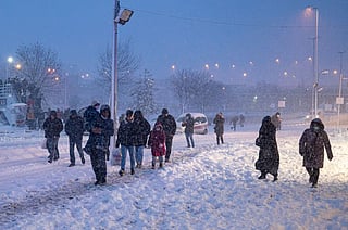 First snow of the year blankets Istanbul