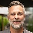 Stock-Mark-Abbott,-CEO-of-Vertis-Aviation-Aircraft-Trading-Mug