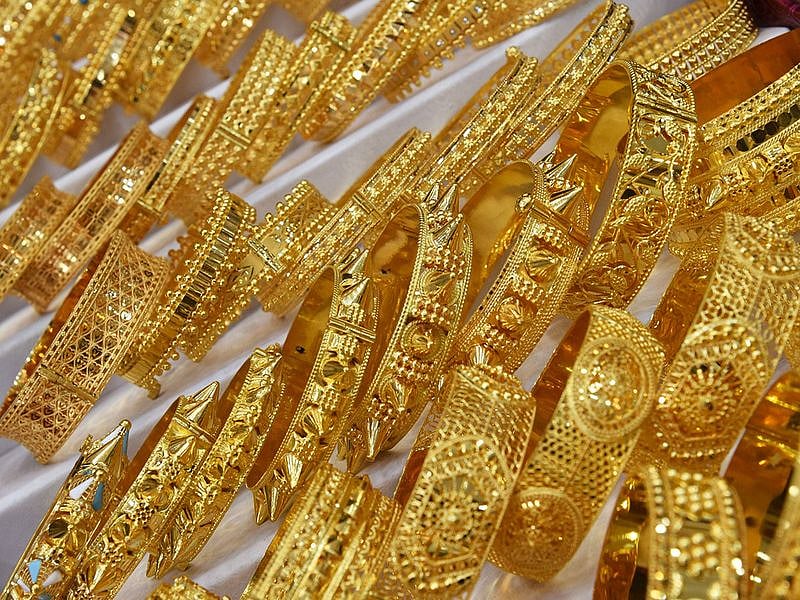 STOCK Gold / shopping / UAE