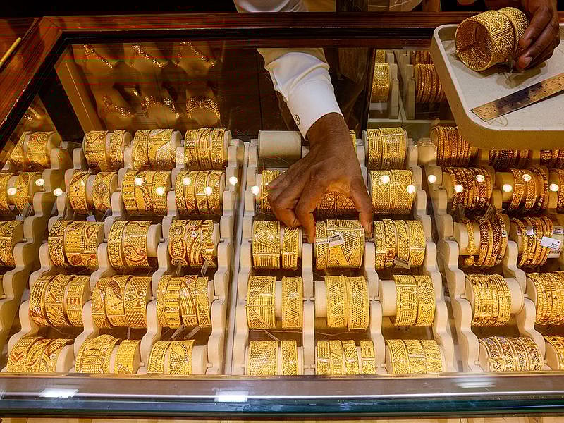 STOCK GOLD JEWELLERY / DUBAI / SHOPPING