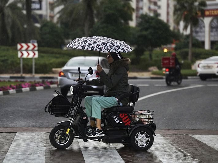 NAT DUBAI RAIN-1674748469937
