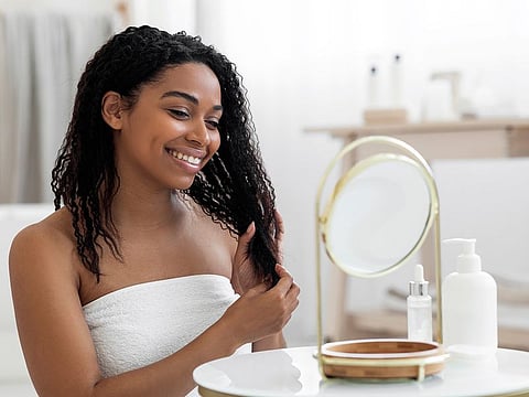 Remember: During the summer and the humidity, you will need a stronger hold gel that would seal the moisture from the conditioner in your hair, but also preventing the moisture from the air to enter your hair.