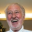 Chef Gagnaire chuckles c'est fou!