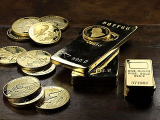 UAE investors are doubling down on gold - either in the form of bars and coins. Or just going online to pick up digital gold. 