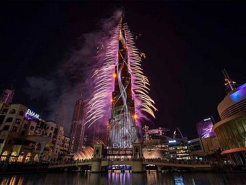 A complete guide to Burj Khalifa New Year’s Eve traffic, road closures, Dubai Metro timings, parking rules and shuttle buses.