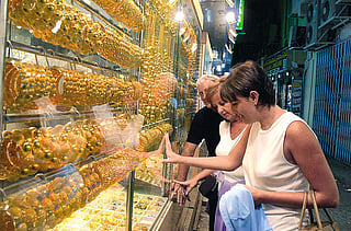 Dubai gold price drops - again - ahead of April 30's 'Akshaya Trithiya'
