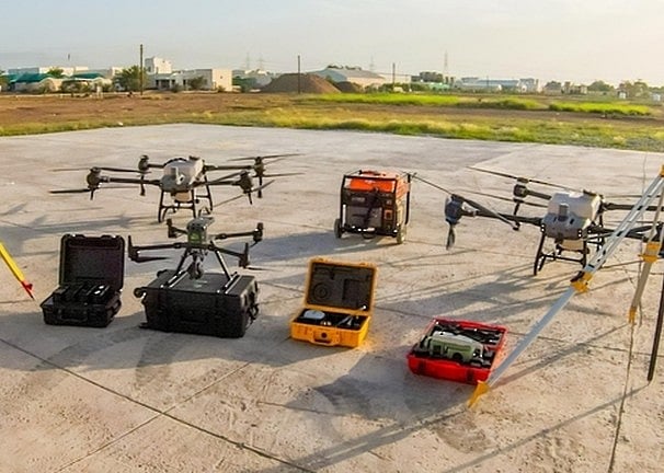 Ankaa Space and Technology began to establish the first centre for developing drones and robots for use in the fields of agriculture, housing and urban planning.