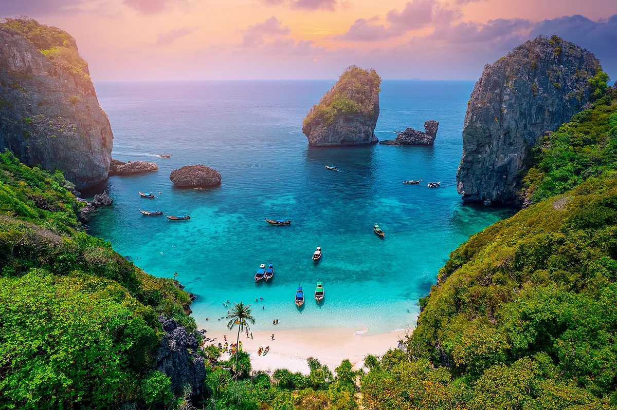 Thailand visa for UAE residents: Starting January 1, 2025, Thailand's Ministry of Foreign Affairs will launch a globally accessible eVisa system, offering an easy, fully electronic visa application process for travelers worldwide, enhancing convenience, security, and faster approvals.