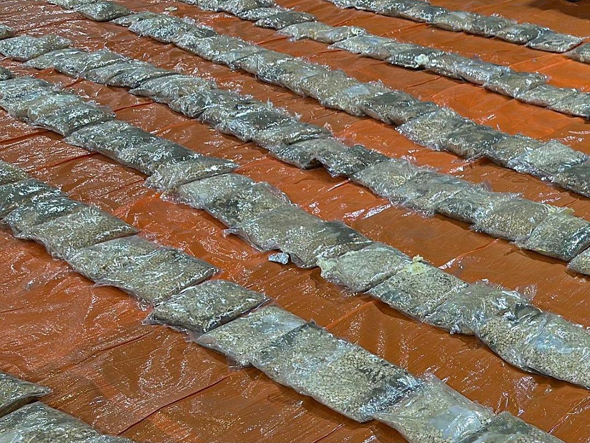 Yellow pills, suspected to be Captagon, were found inside the furniture and referred to the competent authorities for further investigation.