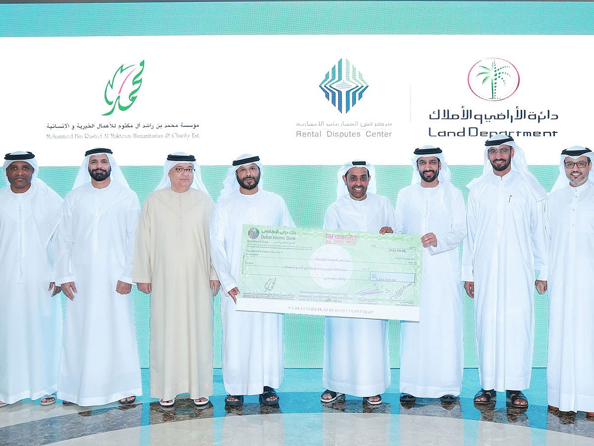 Officials during the donation handover ceremony in Dubai