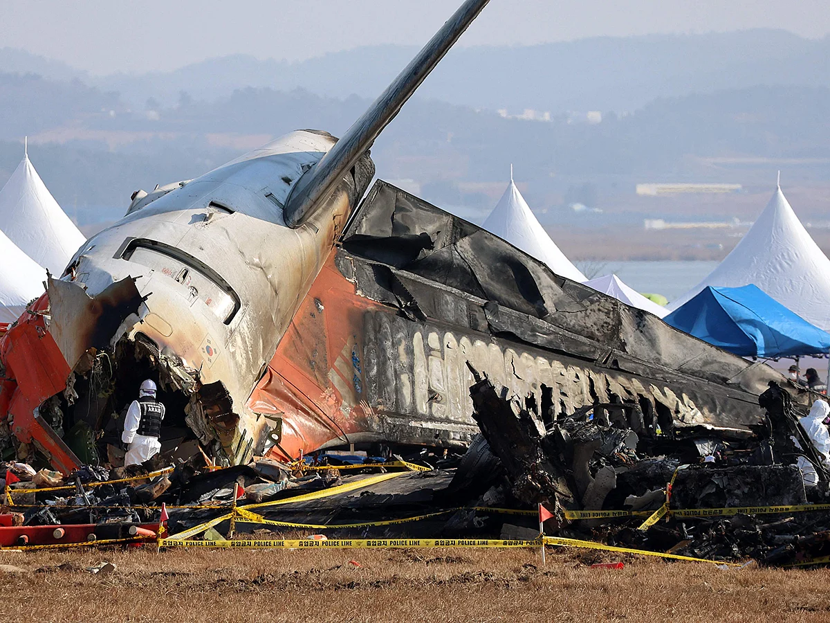 Investigators say cockpit data shows pilots may have turned off a functioning engine during emergency landing attempt