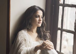 Coldplay Concert: Jasleen Royal becomes the first Indian artist to open India tour