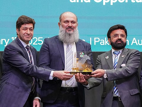 Pakistan's Federal Minister of Commerce Jamal Kamal Khan receiving momentous 