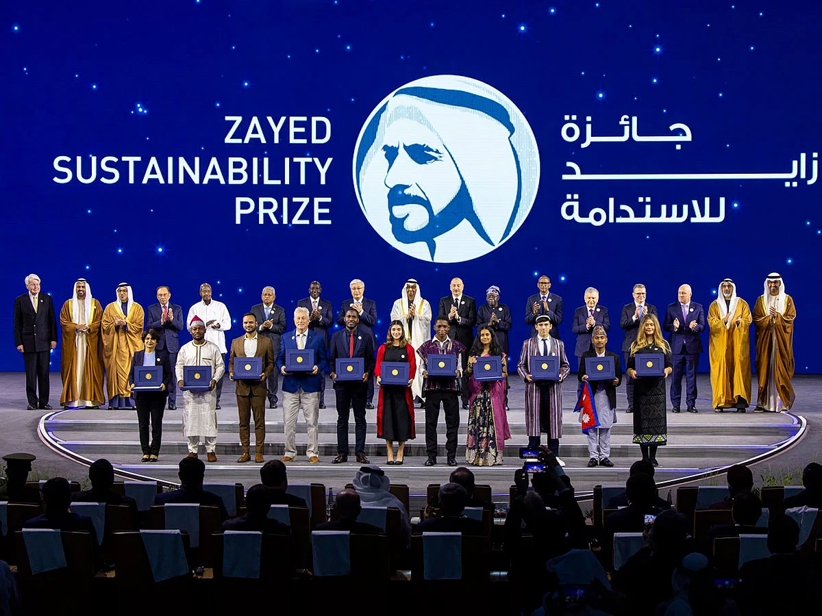 President His Highness Sheikh Mohamed bin Zayed Al Nahyan with the winners in Abu Dhabi on Tuesday