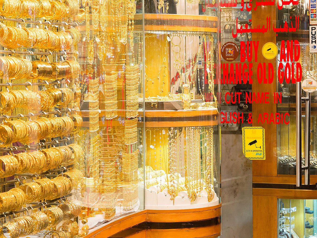 These days, gold prices are only heading in one direction. UAE shoppers are playing this to their advantage.