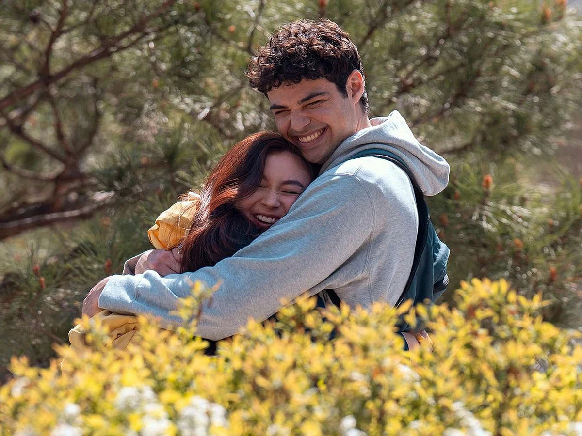 Noah Centineo makes brief cameo in Xo Kitty, Season 2.