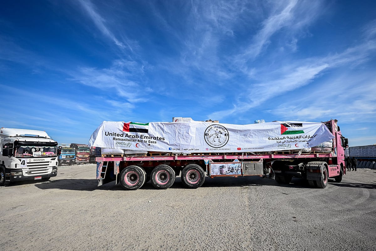 A convoy of trucks with flour and bakery supplies was delivered to Gaza to help bakeries restart.