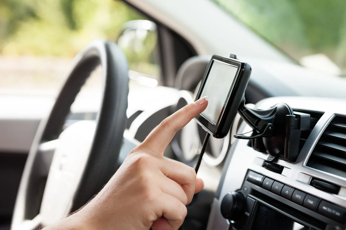 Use of navigation apps 