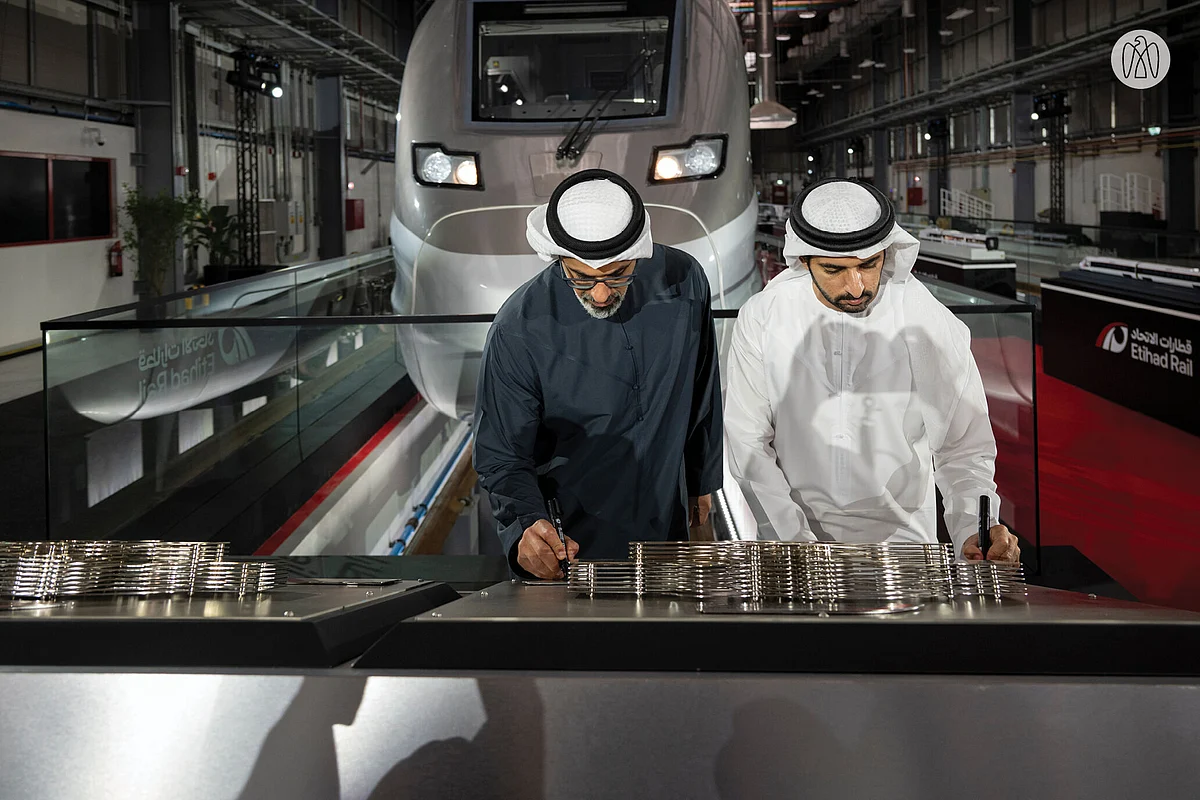 Sheikh Khaled bin Mohamed bin Zayed Al Nahyan and Sheikh Hamdan bin Mohammed bin Rashid Al Maktoum have witnessed the announcement of a new high-speed train project linking Abu Dhabi and Dubai. 