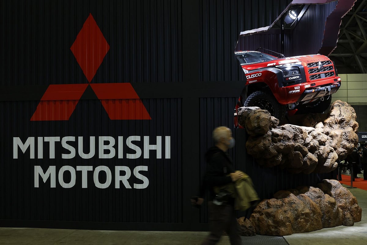 Displays at Tokyo Auto Salon