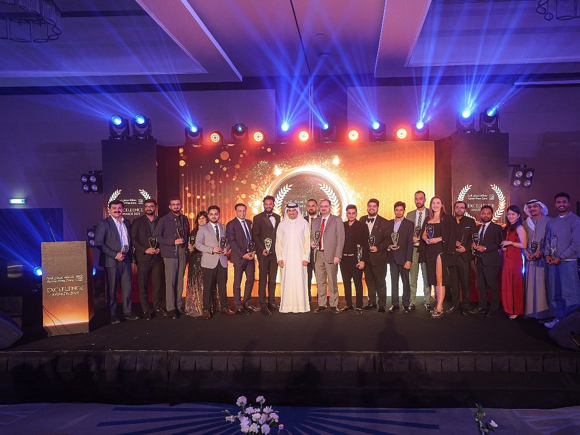 Ismail Al Naqi, Director General of the Free Zones Authority of Ajman, with awards winners at the inaugural edition of the Ajman Free Zones Excellence Awards, held at Fairmont the Palm