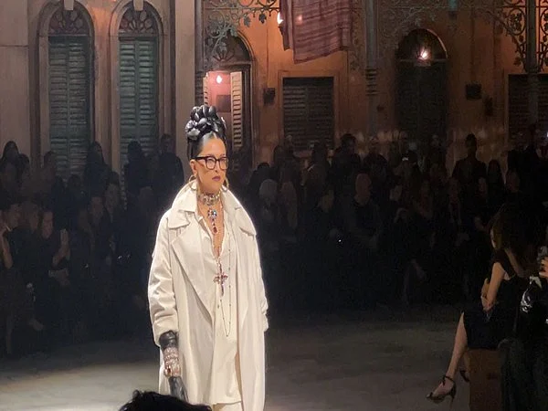 New mom Deepika stole the show in white trousers, a shirt and a trench coat. 