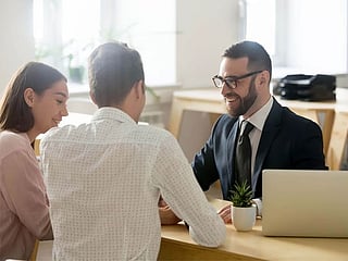 Many expats don’t realise their UAE accounts freeze immediately after death. A will can prevent long delays and protect your family’s access to essential funds.