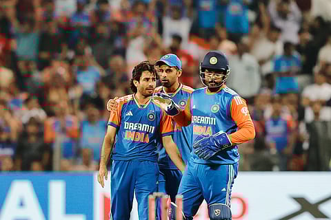  India bowled out England for 166 to win by 15 runs for an unbeatable 3-1 lead in the five-match series.