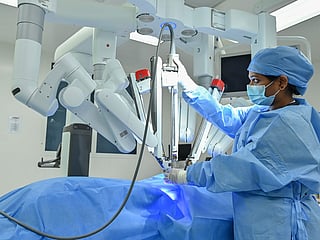 Abu Dhabi: Emirati mum of five beats rare second cancer in 12-hour robotic surgery