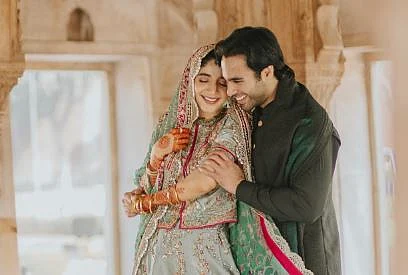 Pakistani actors Mawra Hocane and Ameer Gilani tie knot 