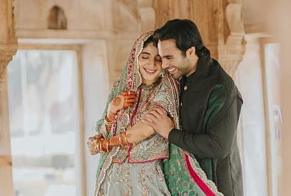Mawra Hocane and Ameer Gilani had previously worked together in television dramas like Sabaat and Neem,