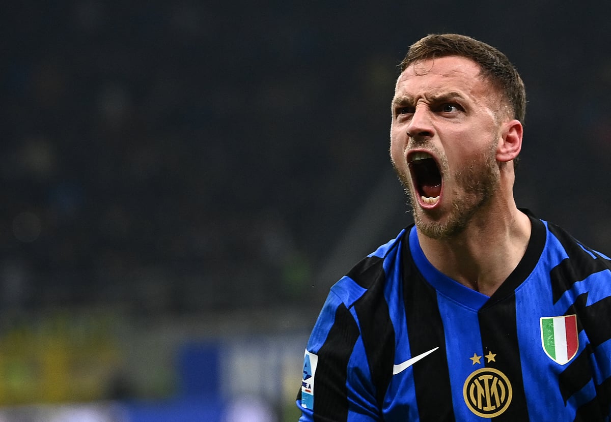 Marko Arnautovic celebrates the winner