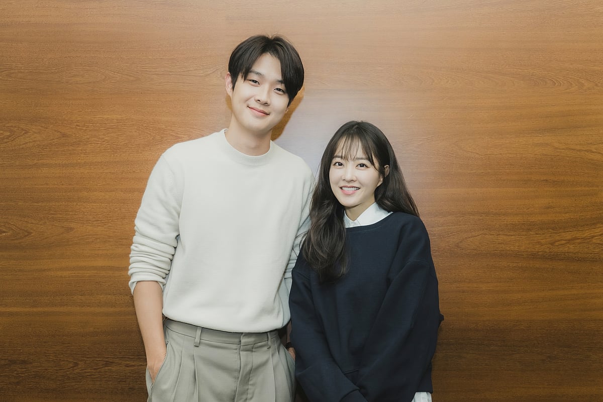Choi Woo-shik said that Bo-young was a great support to him during the filming of Melo Movie. 