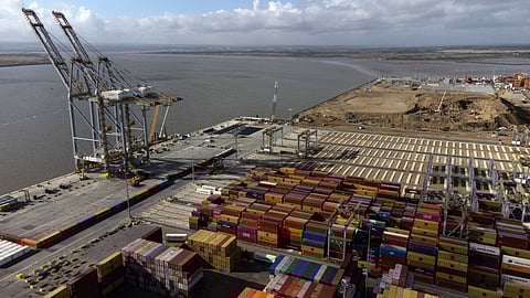 DP World is parking significant funding at the London Gateway Container Port as part of a wider $2.5 billion outlay on overseas assets. 