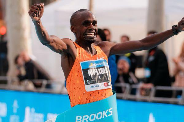 Ugandan Jacob Kiplimo sets half-marathon record