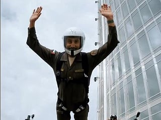 Video:  Dubai officer's jaw-dropping plunge from Burj Khalifa with top skydivers